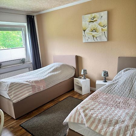 Ferienhaus Naehe Bad-Gandersheim Mit 5 Schlafzimmer Winzenburg Ngoại thất bức ảnh