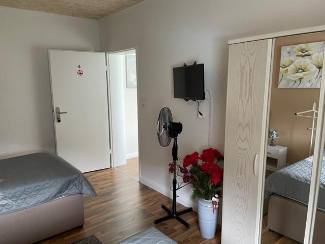 Ferienhaus Naehe Bad-Gandersheim Mit 5 Schlafzimmer Winzenburg Ngoại thất bức ảnh