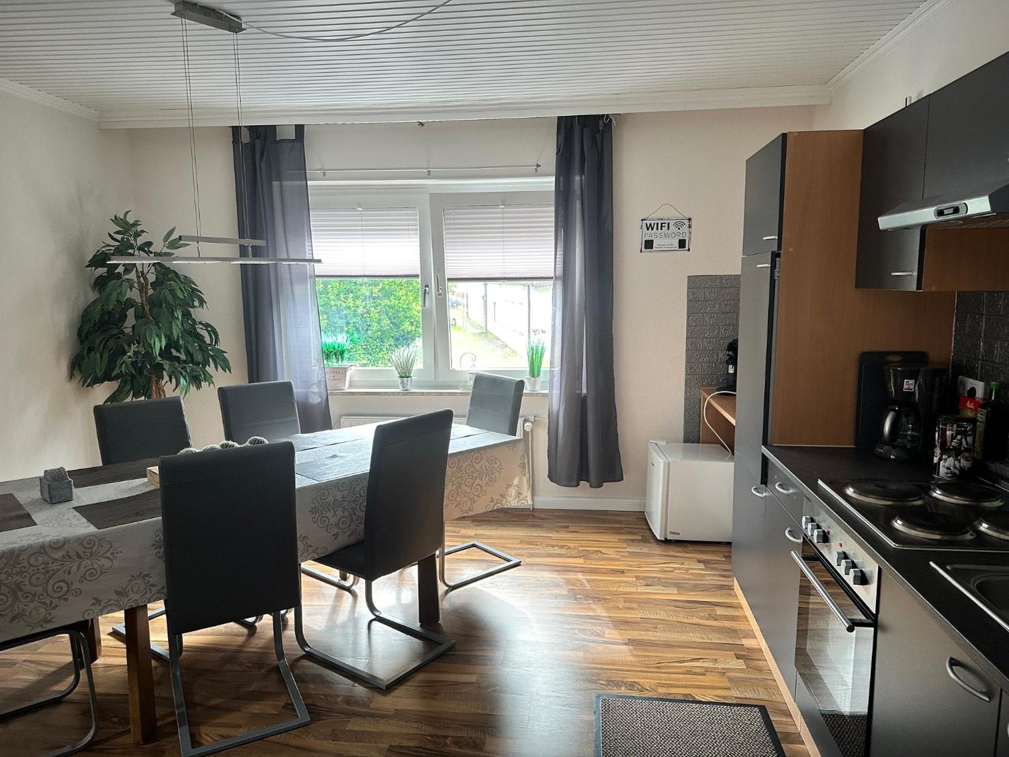Ferienhaus Naehe Bad-Gandersheim Mit 5 Schlafzimmer Winzenburg Ngoại thất bức ảnh