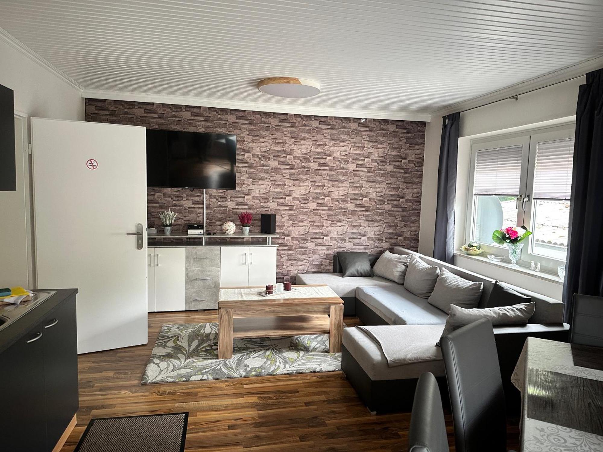 Ferienhaus Naehe Bad-Gandersheim Mit 5 Schlafzimmer Winzenburg Ngoại thất bức ảnh